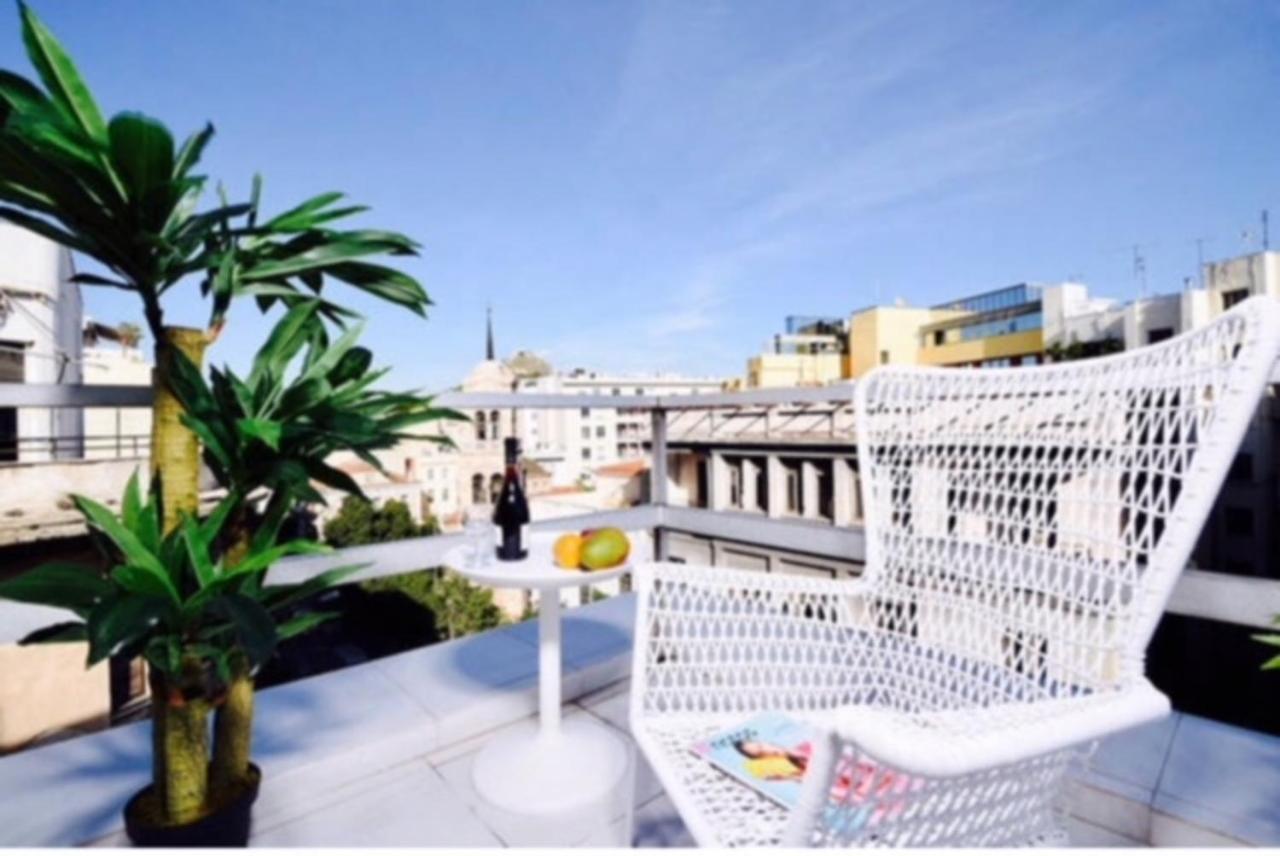 A Diamont In The Center Of Athens Apartment Exterior photo